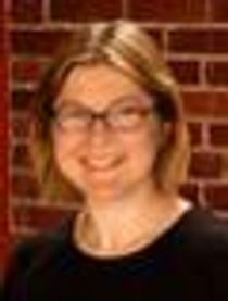 Gwen Hinze