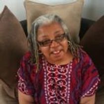Gloria Lowe