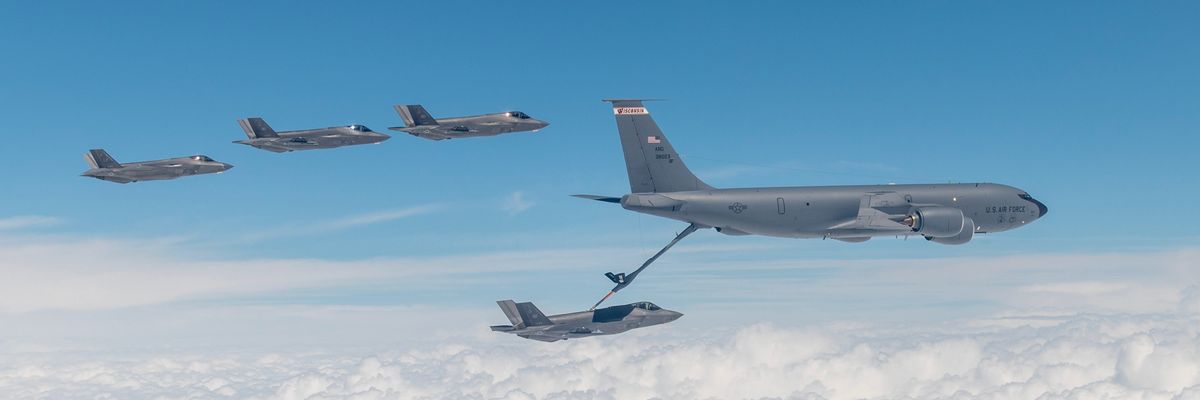 F-35 refueling