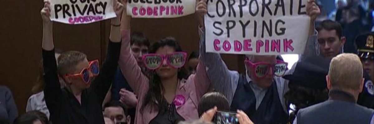 Huge Leap in Number of Facebook Users 'Very Concerned' About Invasion of Privacy on Social Media Site