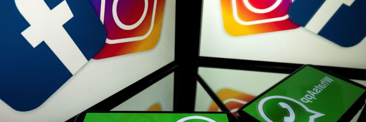 Facebook, Instagram, WhatsApp logos