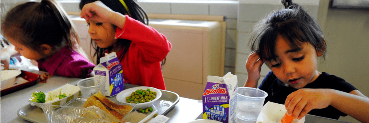 Sanders Rips 'Casual Cruelty That Motivates Trump and His Billionaire Friends' as White House Moves to Strip Free School Lunches From 500,000 Kids