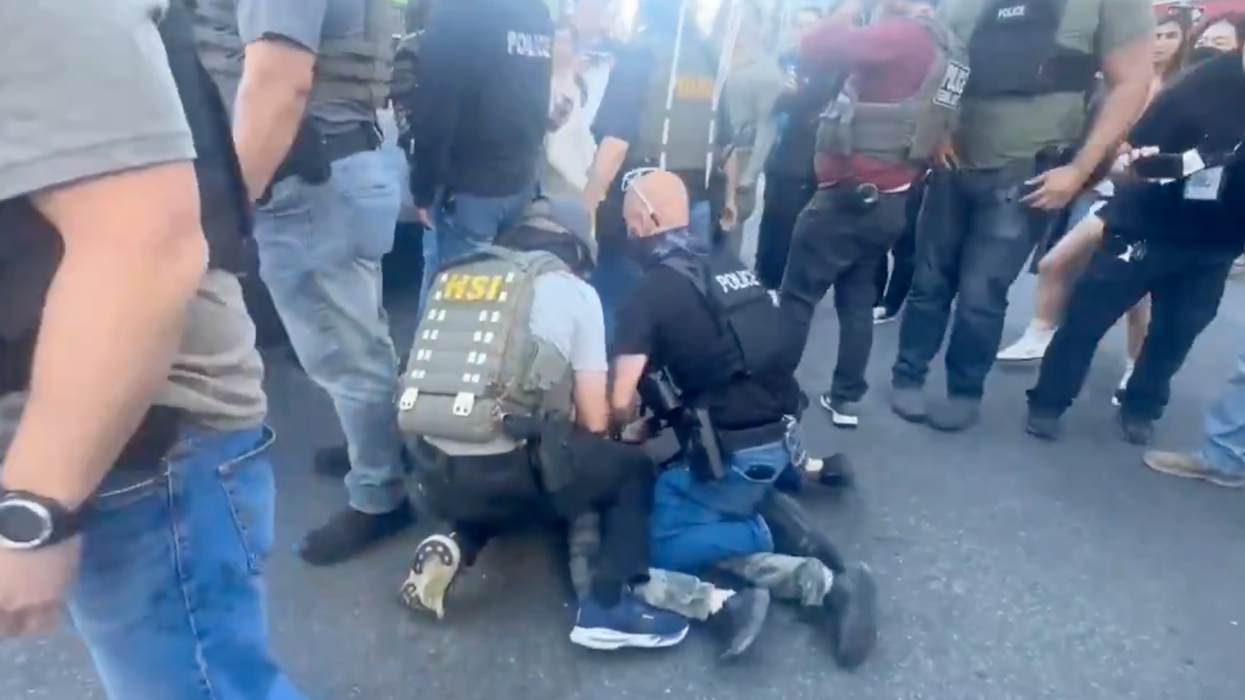 Federal Agents Arrest in NYC