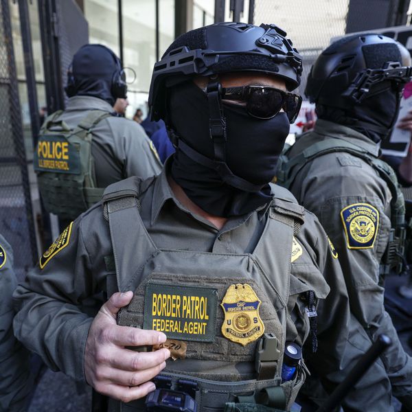 'Reign of Terror' in Chicago as Locals Suffer Under 'Secret Police' Sent by Trump