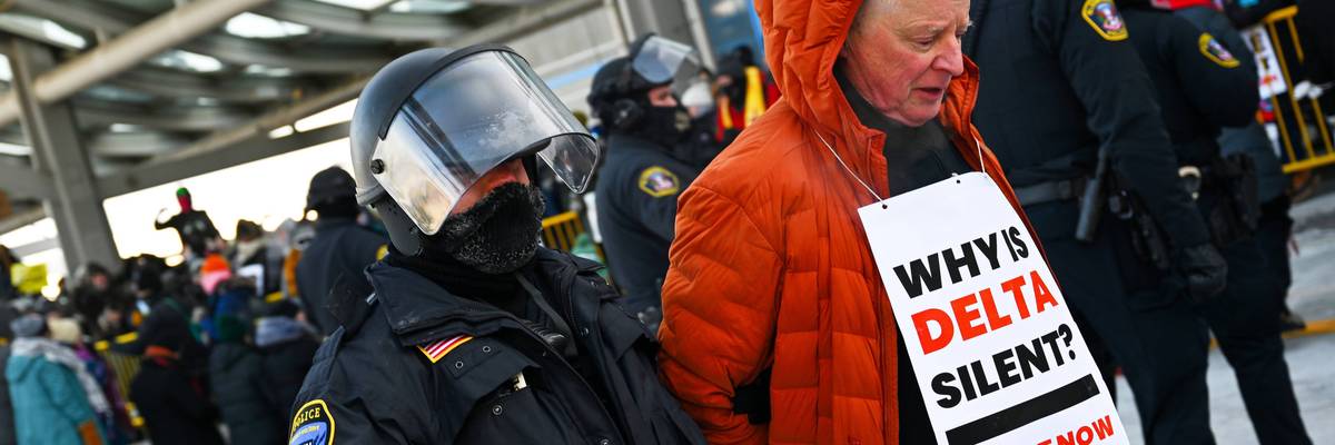 Federal Agents Descend On Minneapolis For Immigration Enforcement Operations