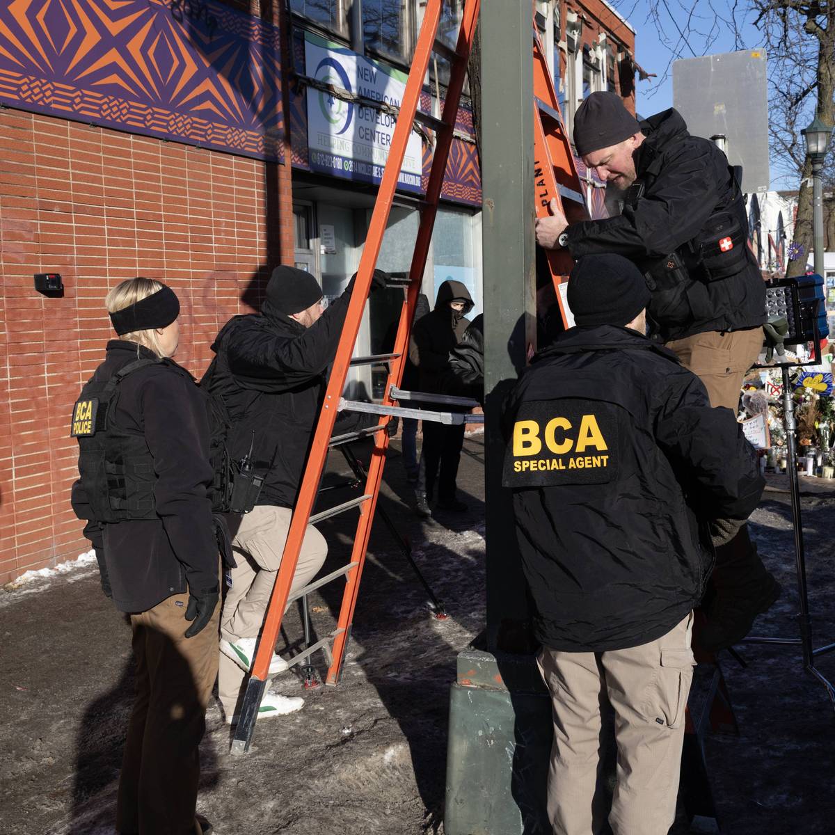 Federal Agents Descend On Minneapolis For Immigration Enforcement Operations