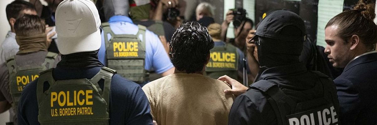 Federal agents detain immigrant