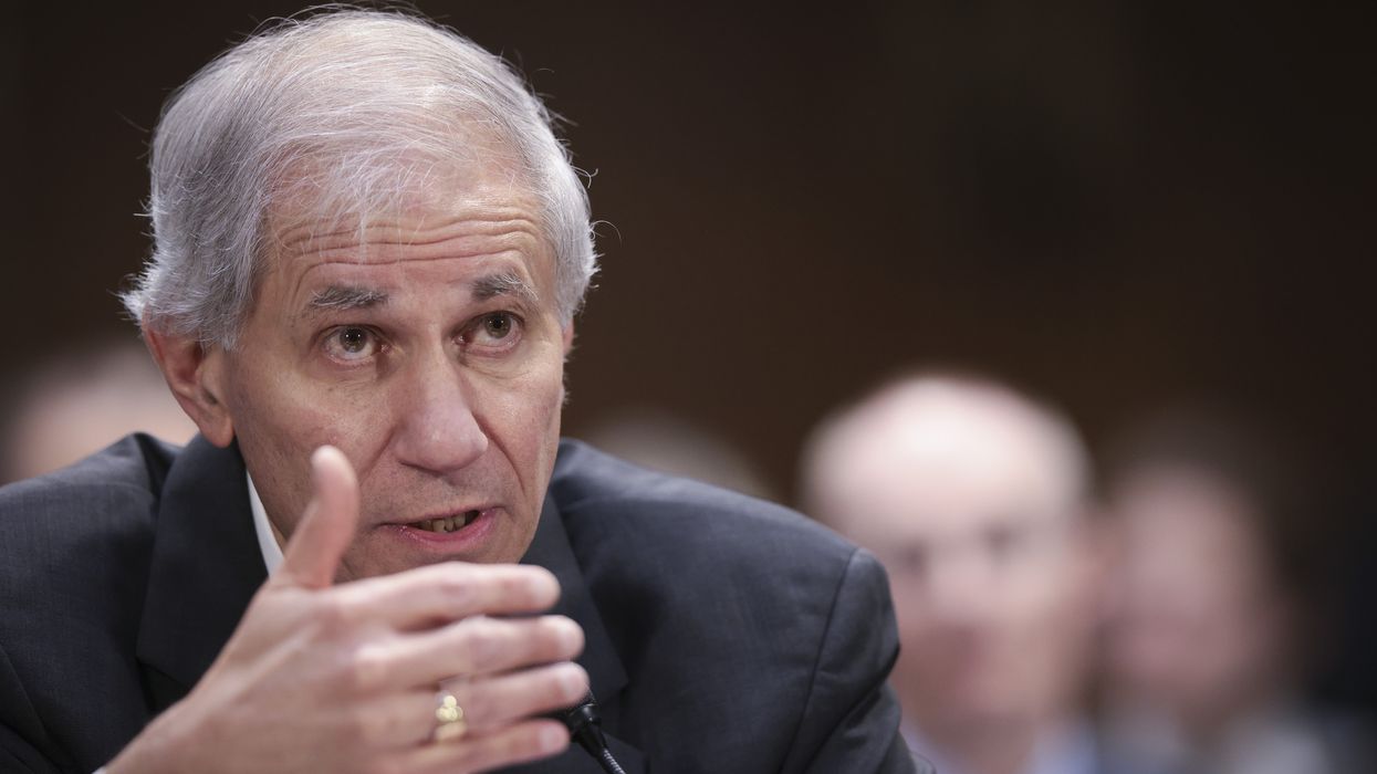 Federal Deposit Insurance Corporation Chairman Martin Gruenberg testifies