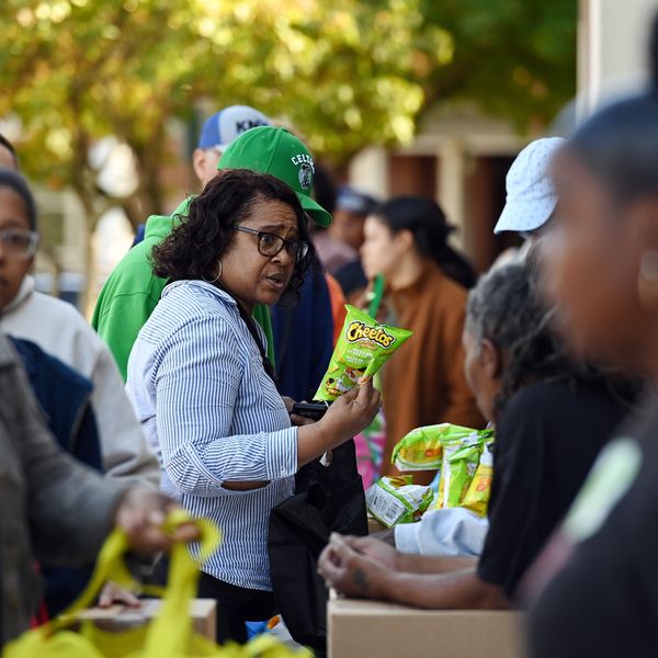 Federal employees and contractors receive food items