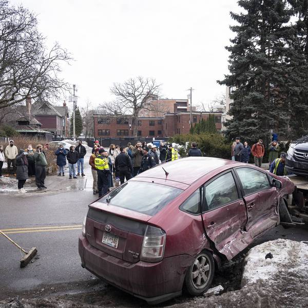 Federal immigration enforcement (ICE) car chase, St. Paul, Minnesota, February 2026