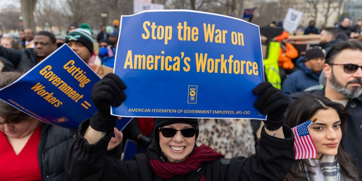 Federal Judge Rules Trump Mass Firing Order Was ‘Illegal’ and ‘Should Be Stopped’ | Common Dreams Federal Judge Rules Trump Mass Firing Order Was ‘Illegal’ and ‘Should Be Stopped’ | Common Dreams