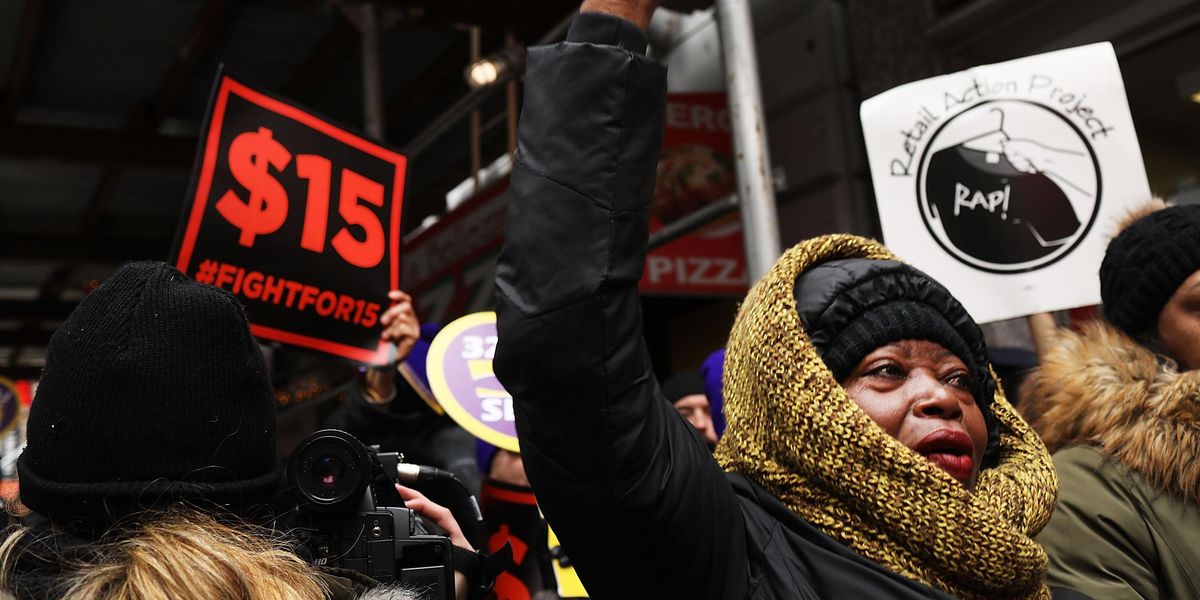 'A Wake-Up Call to Restaurants': New Campaign for $15 Minimum Wage Kicks Off in Michigan | Common Dreams