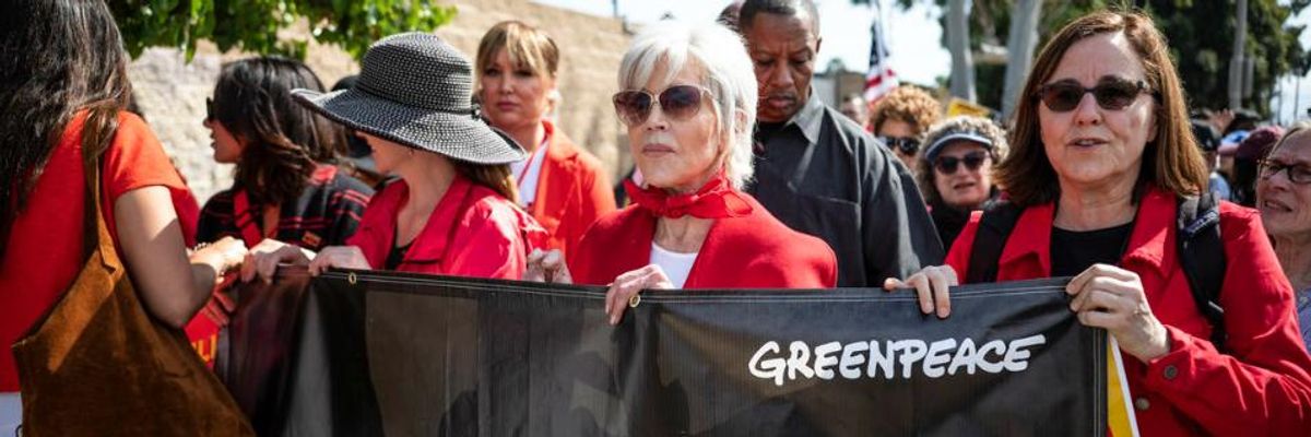 'We Have to Get a Climate President in Office': Jane Fonda Says Bernie Sanders Is the Only Climate Candidate