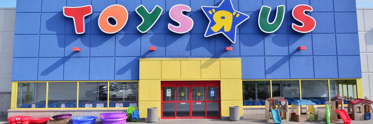 flickr-toys-r-us