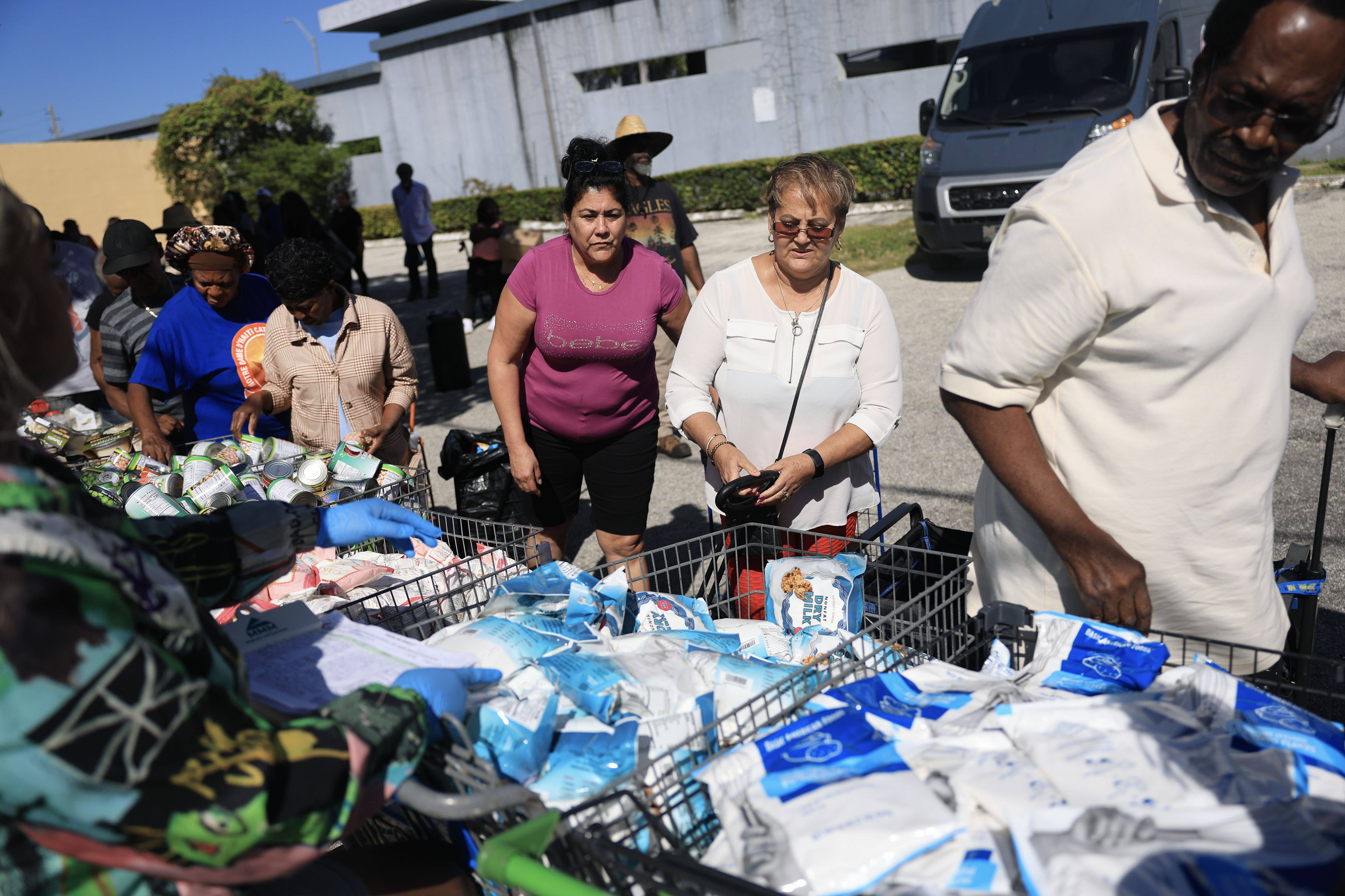 Florida Food Bank Hosts Food Giveaway Days Ahead Of Federal Food Assistance Funding Running Out Due To Gov't Shutdown