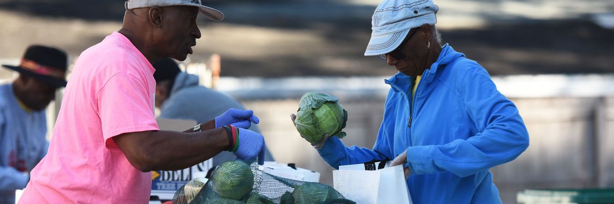 Florida Food Bank Hosts Food Giveaway