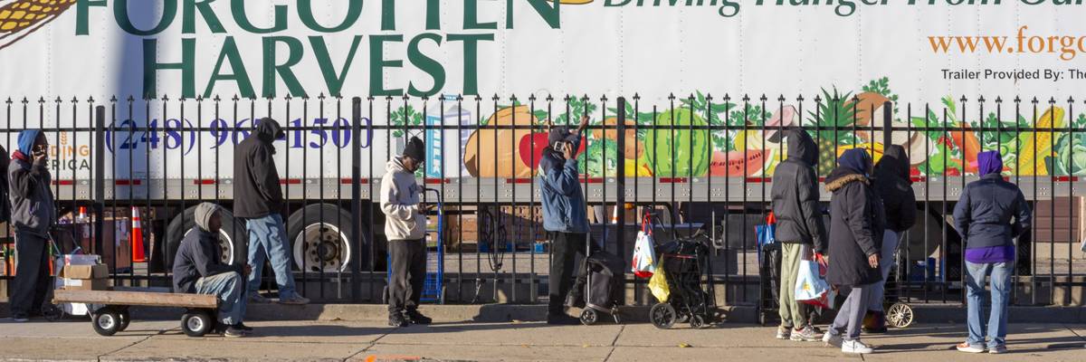 Food Distribution at Detroit Food Pantry