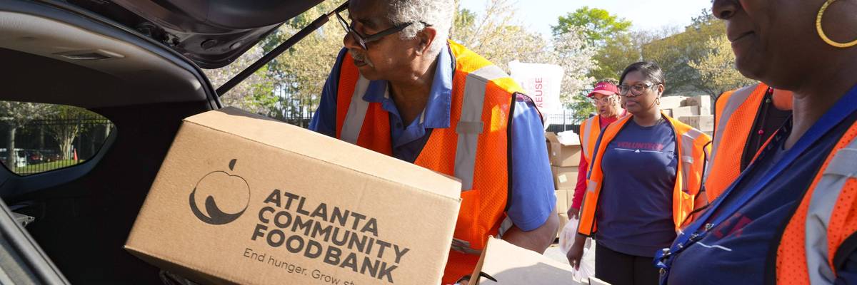 Food Is Distributed To Airport Employees Working Without Pay Due To DHS Shutdown