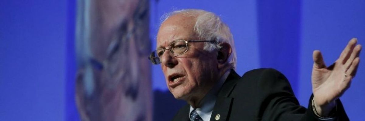 "Certainly Sanders' Moment": Poll Shows Bernie Beating All GOP Hopefuls