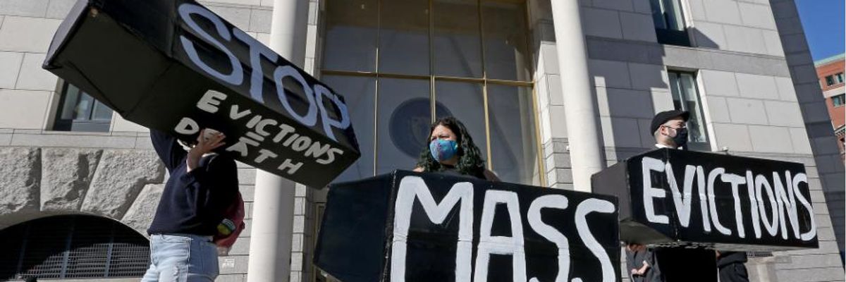 'Home Means Everything': Campaigners Aim to Stop All Evictions for Duration of Pandemic