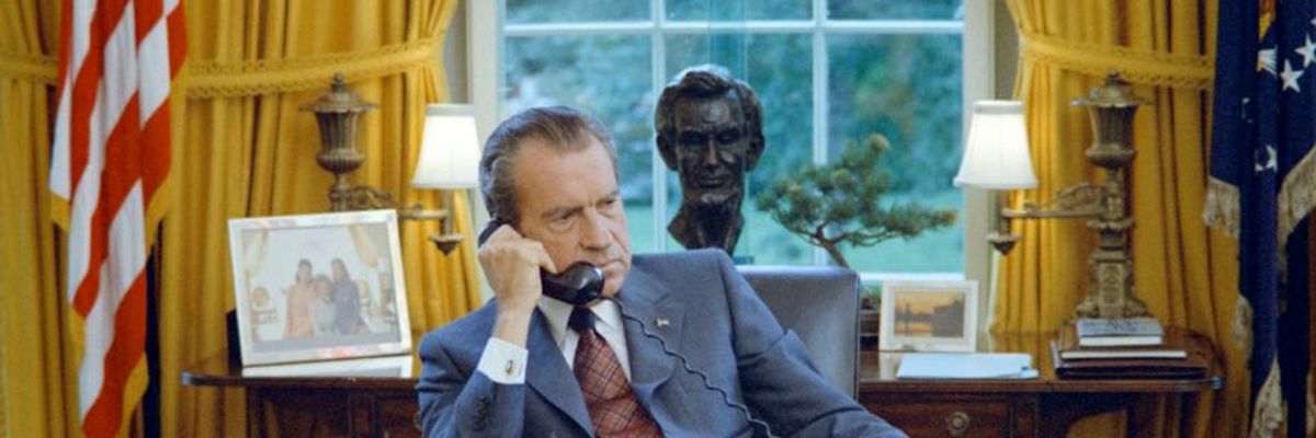 As PBS Did With Nixon, Bill Moyers Calls for Primetime Airing of Trump Impeachment Hearings