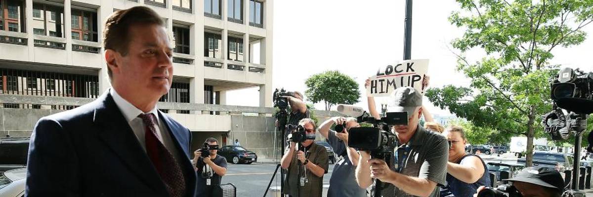 Ocasio-Cortez Says Justice System 'Broken' as Critics Rip 'Atrociously Low' Sentence for Manafort