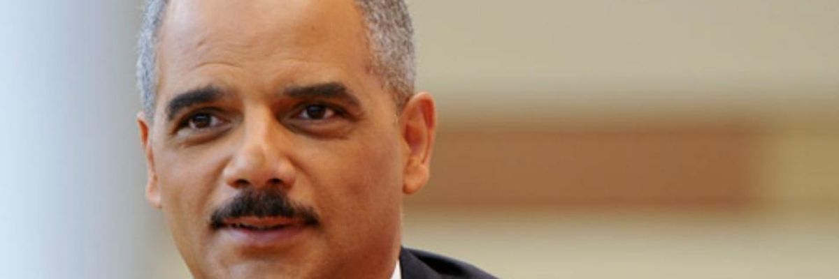 'Hypocrite' Holder Says Snowden Performed Important 'Public Service'
