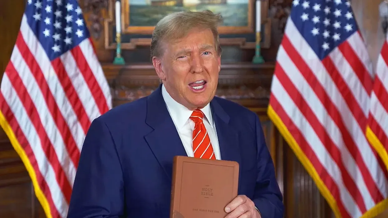 Holy Grift! Trump Bibles Miraculously an Exact Match for Oklahoma Public Schools Mandate