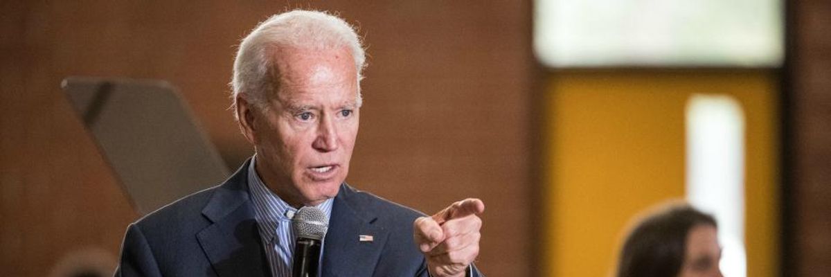 Biden Accuses Warren of 'Elitism' While Wooing Rich Donors at Big-Money Fundraiser