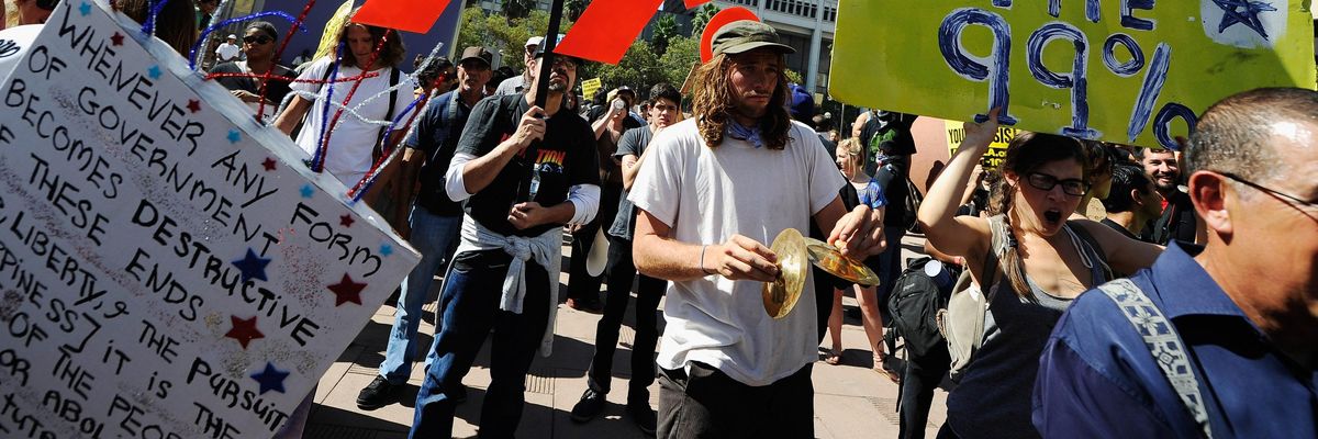 Just How Rich are the Ultra Rich?