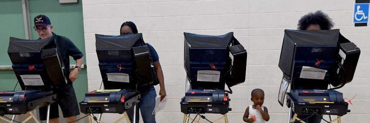 Aging Paperless Voting Machines in Hotly-Contested Districts Stoke Fears Ahead of Midterms
