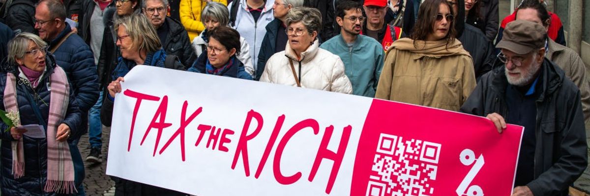 FRANCE-1ST-MAY-DEMONSTRATION-WORKERS-DAY-UNIONS