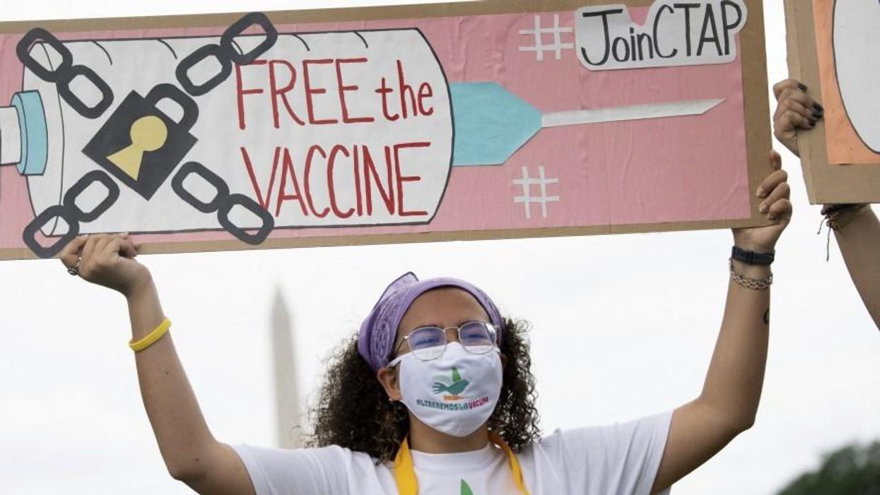 Free the Vaccine.