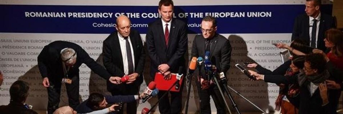 Will Iran Sanctions Herald the Fall of the Imperial Dollar?