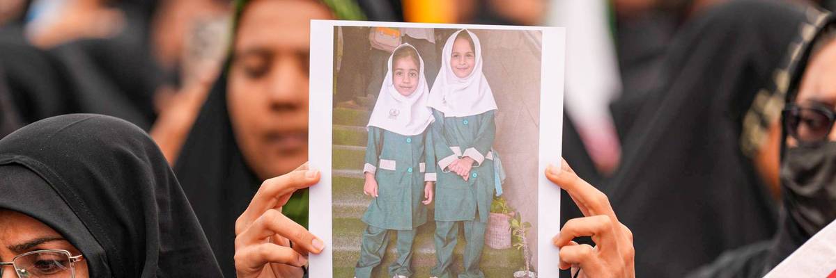 Funeral held for children who lost their lives in US-Israeli attack on Iranian Primary School