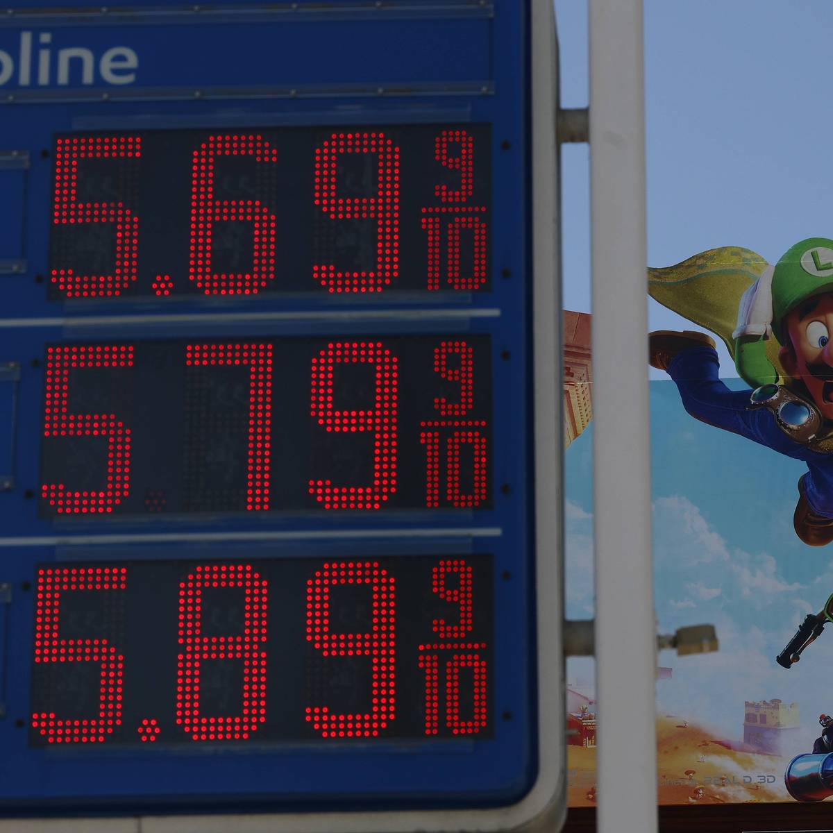 Gas Prices Continue To Rise Amid Iran War