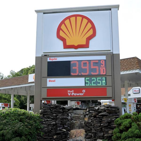 Gasoline prices hover near $4 for Regular at Shell Station in Lake Grove, New York, in 2026