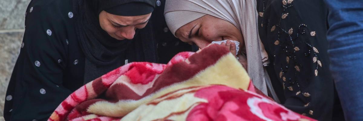 Gaza women mourn slain civilians