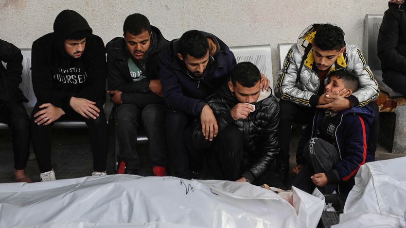 Gazans mourn loved ones