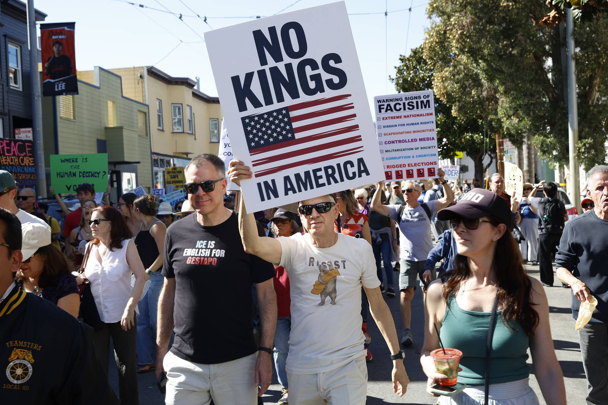 'The Public Deserves Answers': No Kings Coalition Gives Zuckerberg 24 Hours to Come Clean on Instagram Block