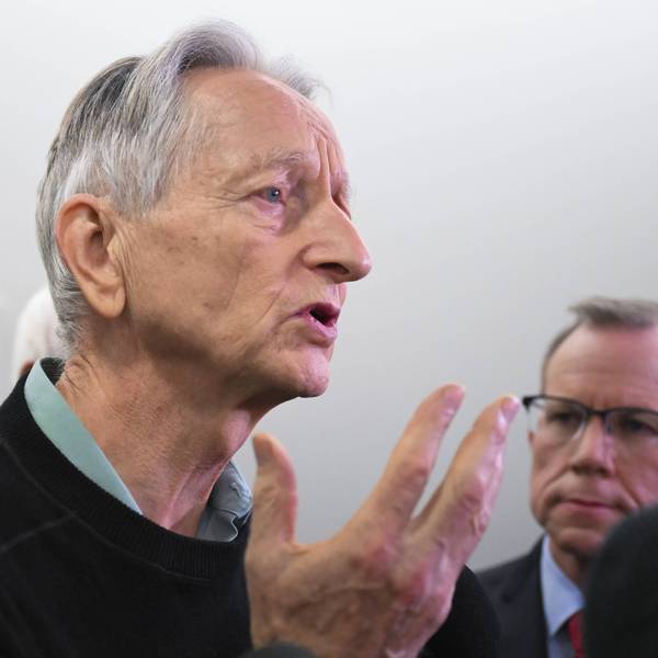 Godfather of AI Denounces Trump as a ‘Corrupt, Senile Felon’