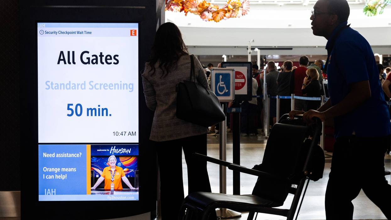 George Bush International Airport Continues To Be Plagued By Extremely Long TSA Lines