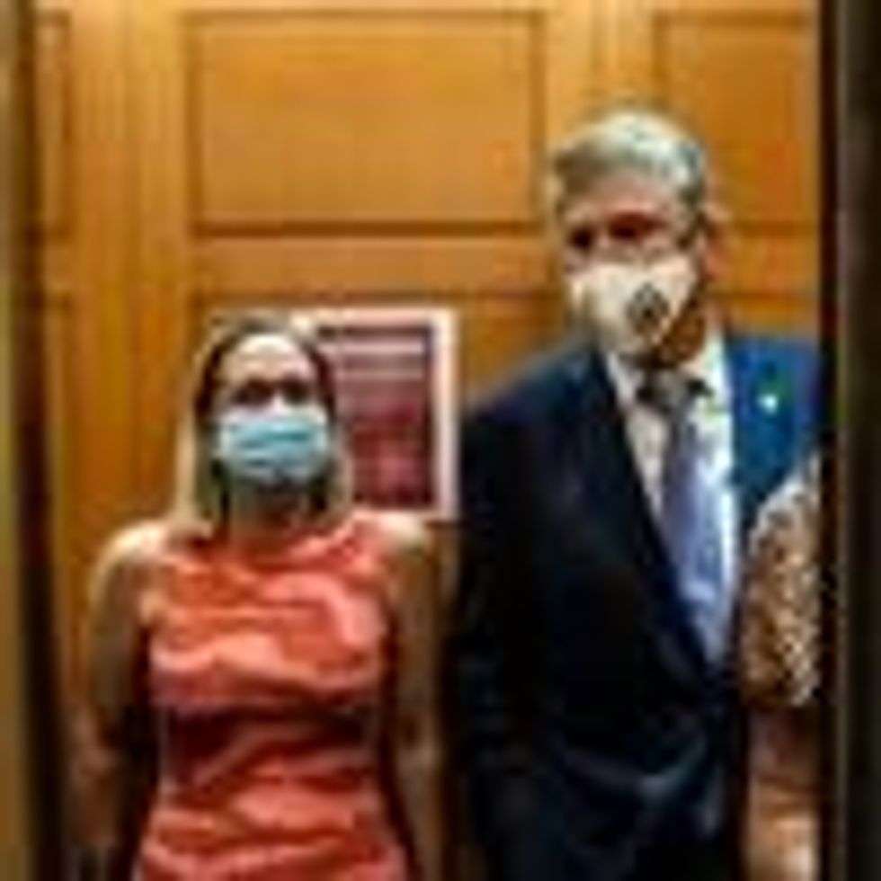 GettyImages-1235661617-sinema-manchin