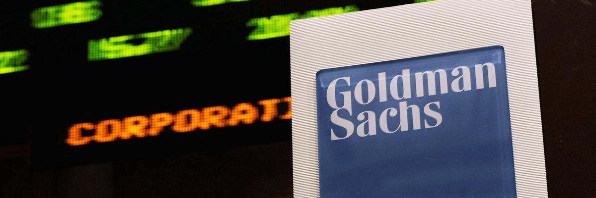 Clinton and Trump, Two Candidates Enveloped by the Shadow of Goldman Sachs