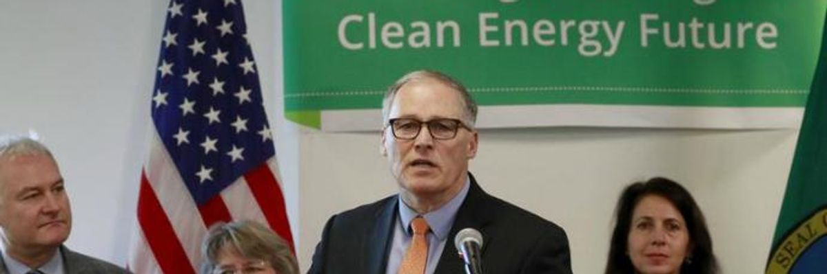 As Sanders Calls for Nationwide Fracking Ban, Inslee Signs Bill to Prohibit Destructive Drilling Practice in Washington