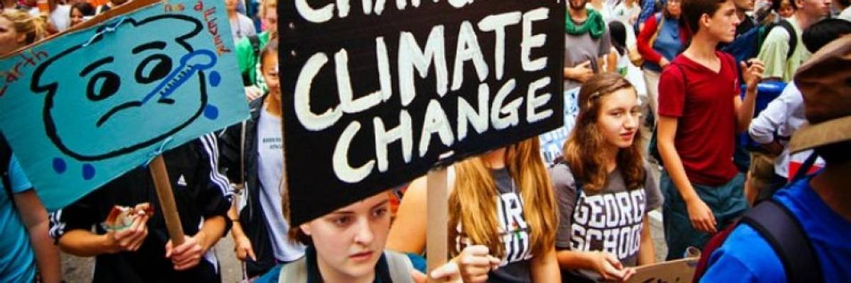 Jerry Brown's Climate Plan Just Another 'Handout to Big Oil,' Green Groups Say