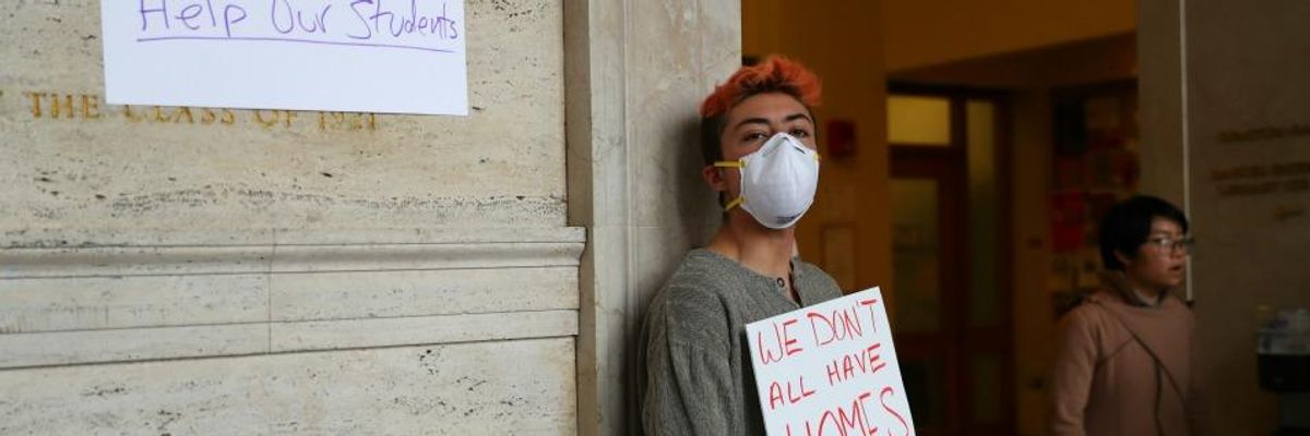 As Colleges Resort to Online Learning, ICE Issues 'Needlessly Cruel' Rule Pushing International Students Out of US