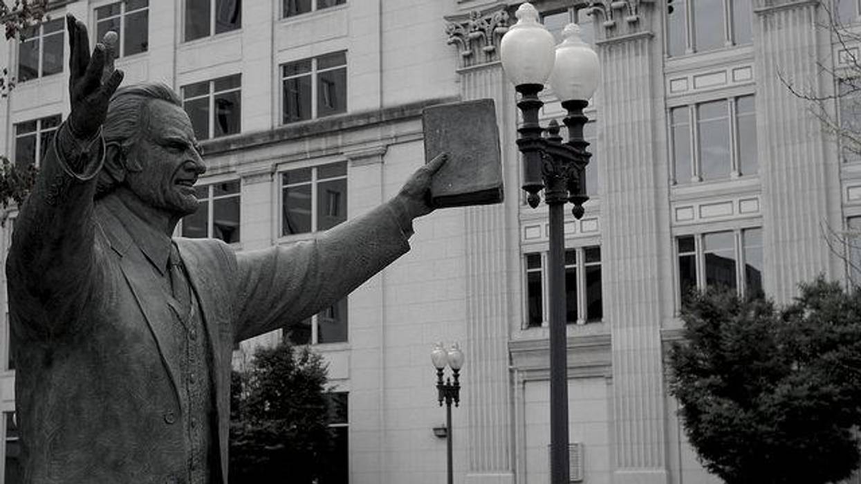 Billy Graham: An Old Soldier Fades Away