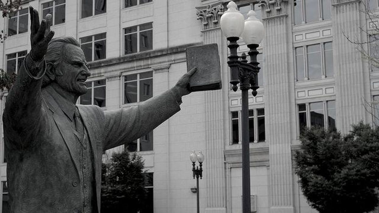 Billy Graham: An Old Soldier Fades Away