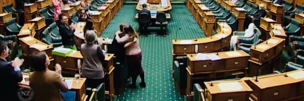 International Applause as New Zealand Approves Bill Offering Domestic Abuse Victims Paid Leave